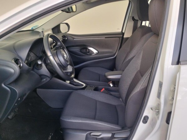 TOYOTA YARIS 1.5 120H ACTIVE TECH - Imagen 12