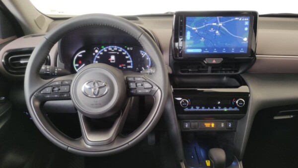 TOYOTA YARIS CROSS 120H STYLE PLUS - Imagen 13