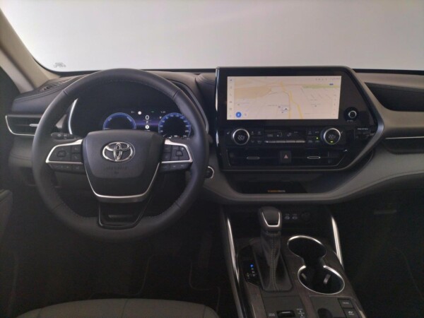 TOYOTA HIGHLANDER 2.5 250H ADVANCE + TECHO PANORAMICO - Imagen 13