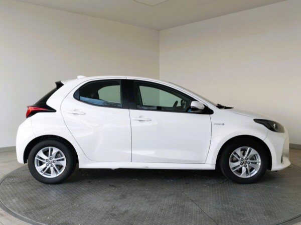 TOYOTA YARIS 1.5 120H ACTIVE TECH - Imagen 17