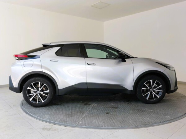 TOYOTA C-HR 220PH ADVANCE - Imagen 17