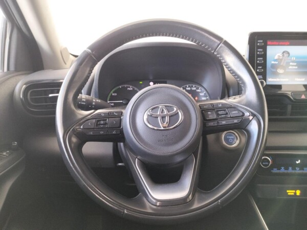 TOYOTA YARIS 1.5 120H ACTIVE TECH - Imagen 9