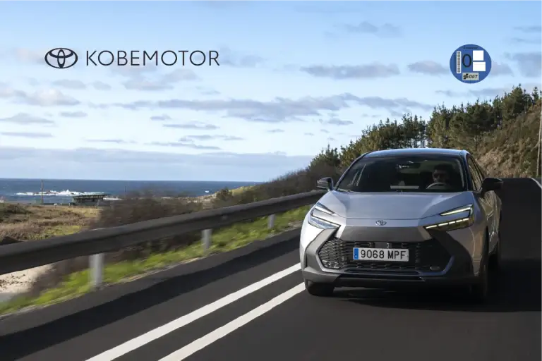 Renting C-HR Plug-In sin entrada