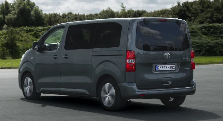 Promoción Leasing Proace 7 plazas