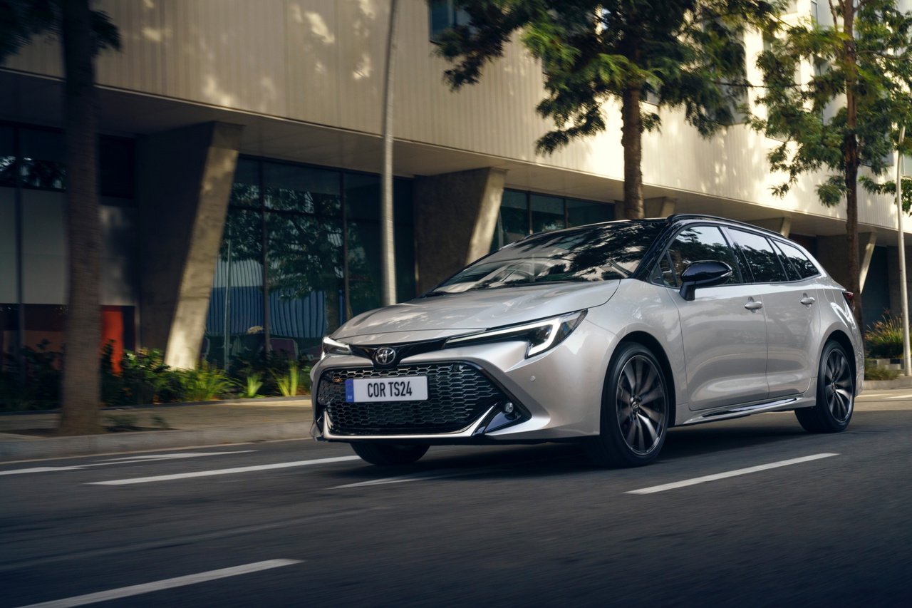 Promoción Renting Toyota 5 plazas