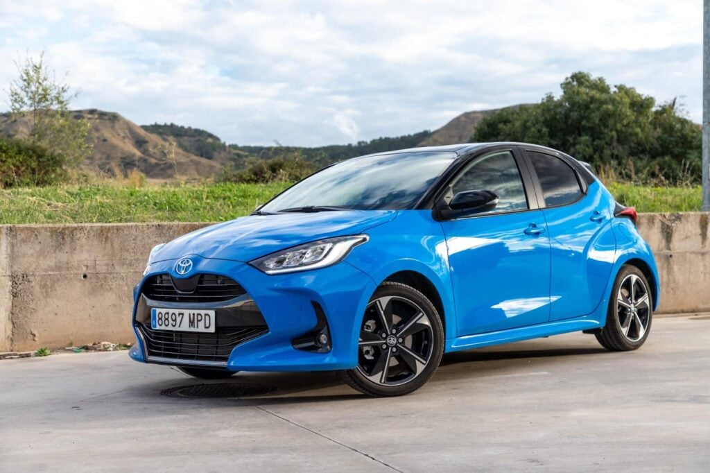 Transmisión y tipo de cambio del Yaris Híbrido