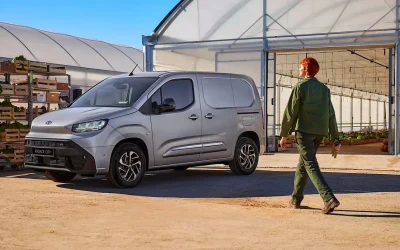 Toyota colabora con Suzuki: el avance hacia un futuro electrificado
