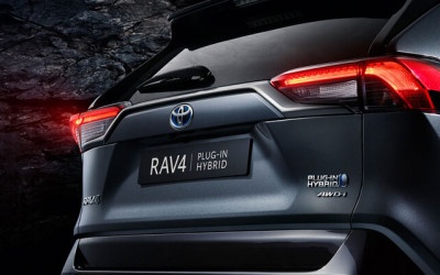 Nuevo Toyota RAV 4 Plug-In Híbrido Enchufable